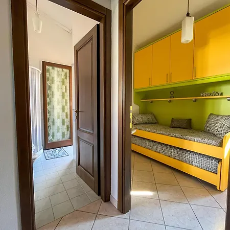 Διαμέρισμα Vacanze A 2 Piani *